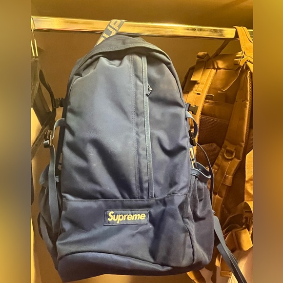 Blue supreme backpack - Picture 4 of 6